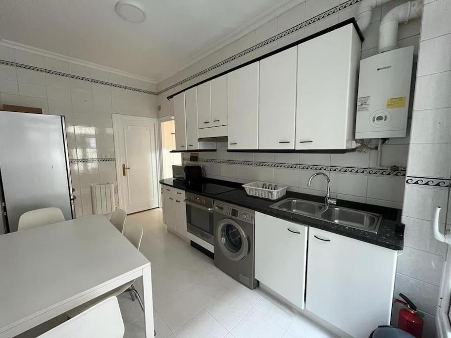 Apartamento Bilbao-Basurto-San Mames Екстериор снимка
